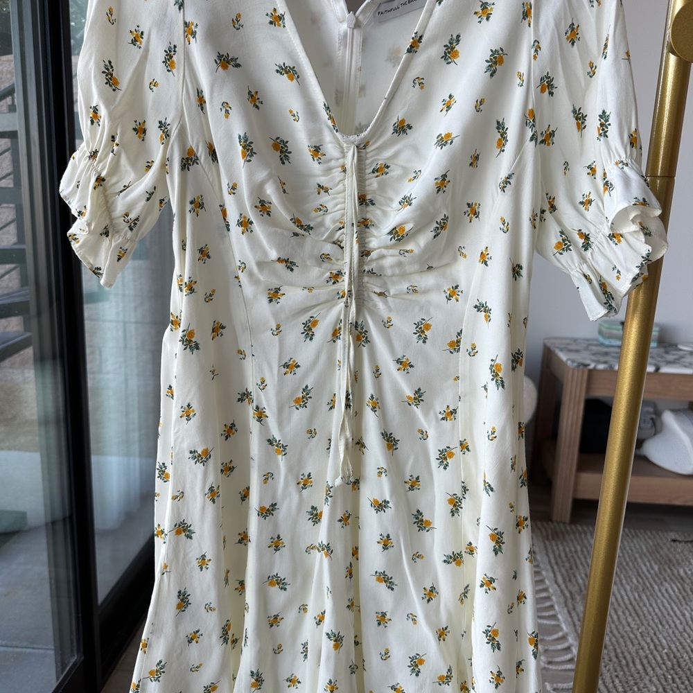 Faithfull the Brand Palma Mini Dress in Carrie Floral Print- like new